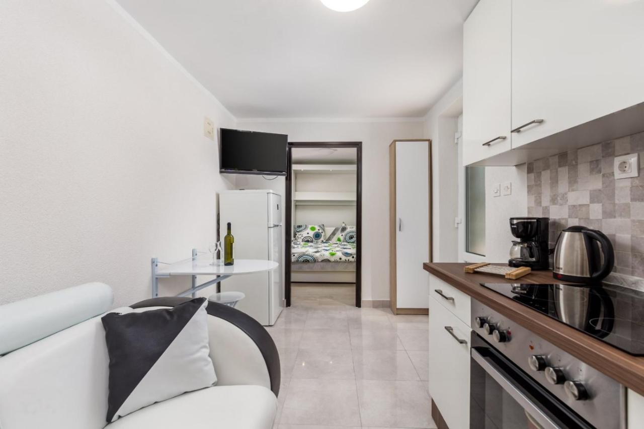 נובי ווינודולסקי Apartman Marija מראה חיצוני תמונה